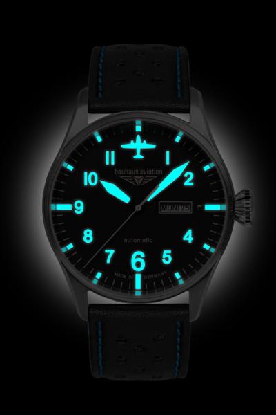 Bauhaus Aviation Herrenuhr Automatik mit Wochentagsanzeige und Lederarmband